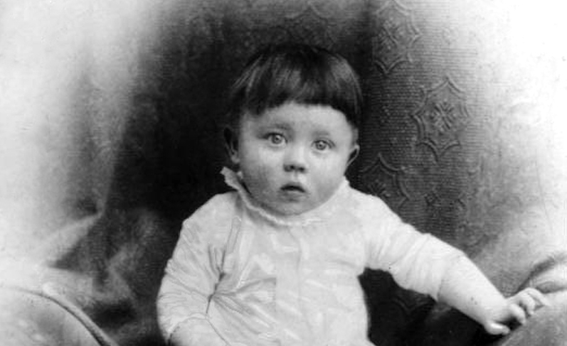Il piccolo Adolf Hitler